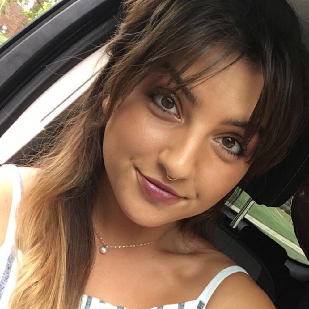 Meet your Posher, Kaitlyn